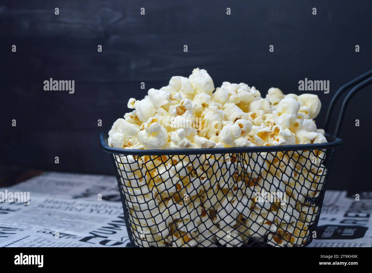 popcorn snacks in the chips basket Stock Photo Alamy