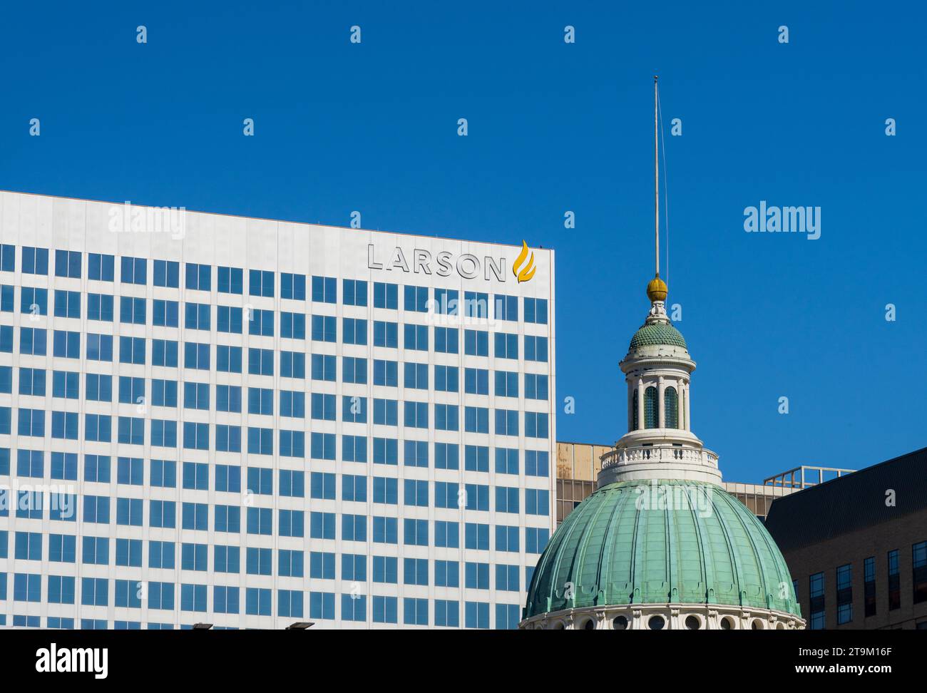 St Louis, MO - 21 October 2023: Headquarters of Larson Financial services company on Broadway in St Louis, Missouri Stock Photo