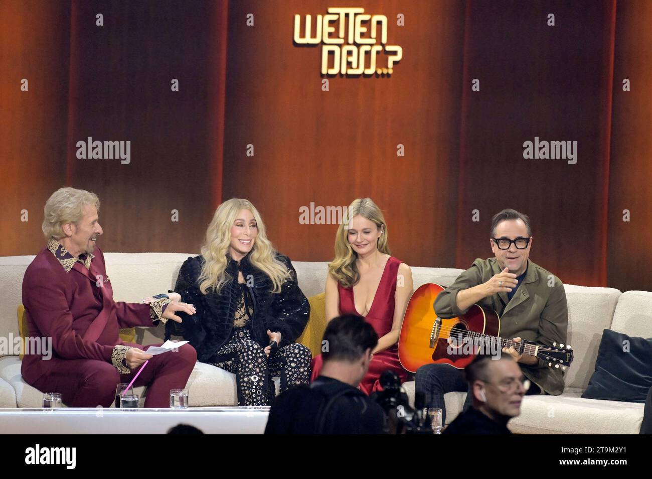 Thomas Gottschalk, Cher, Stefanie Stappenbeck und Jan Josef Liefers in der ZDFUnterhaltungsshow Thomas Gottschalk, Cher, Stefanie Stappenbeck und Jan Josef Liefers in der ZDFUnterhaltungsshow