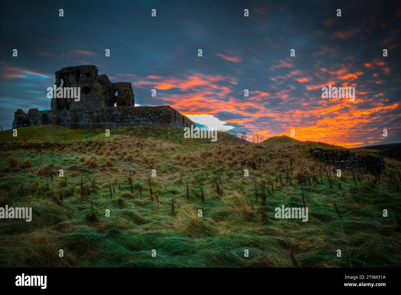 auchindoun castle dufftown morayshire scotland Stock Photo Alamy