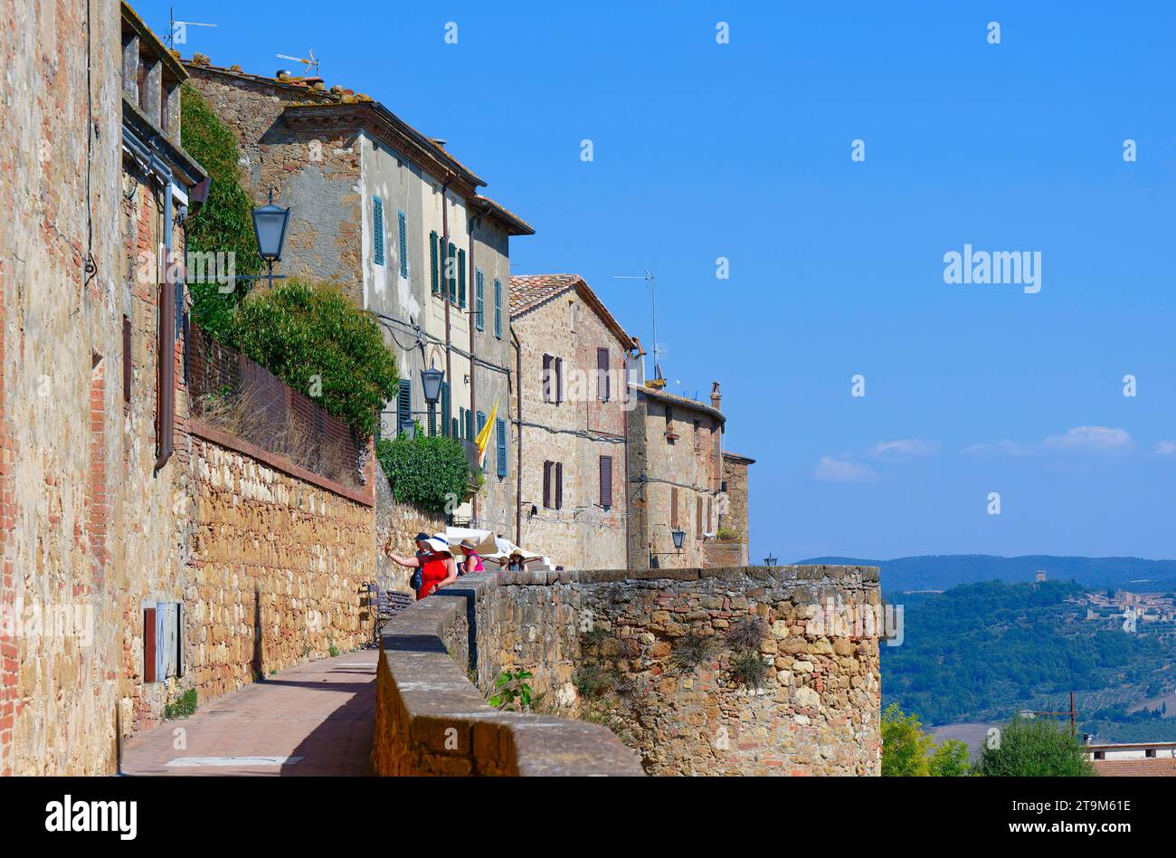Outlook near via dell' Amore (Love street), Pienza, Tuscany, Italy Stock Photo