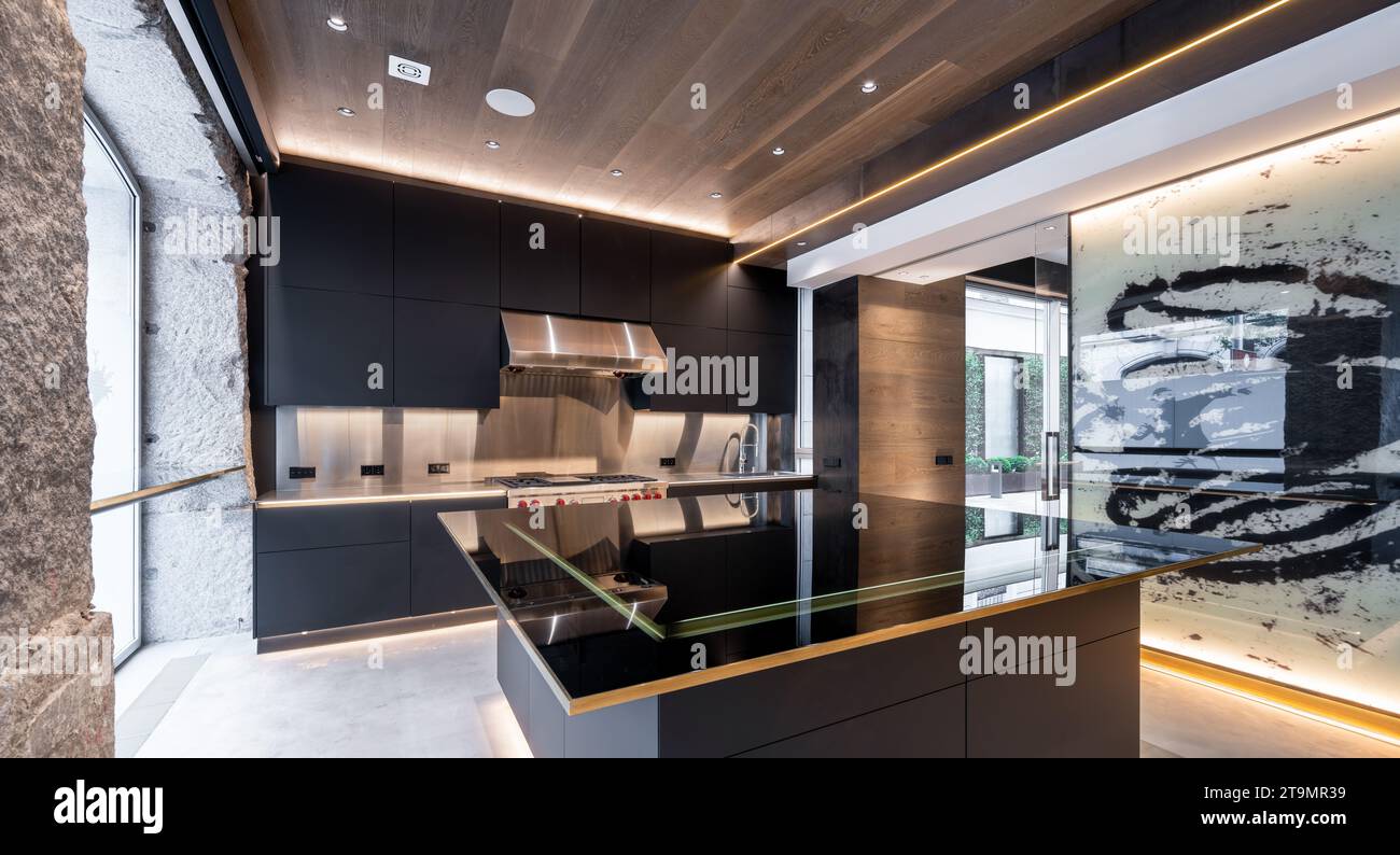 Image showcasing Luxury Penthouse, Private Rooftop, In Presita Guadalupe, Guanajuato ...