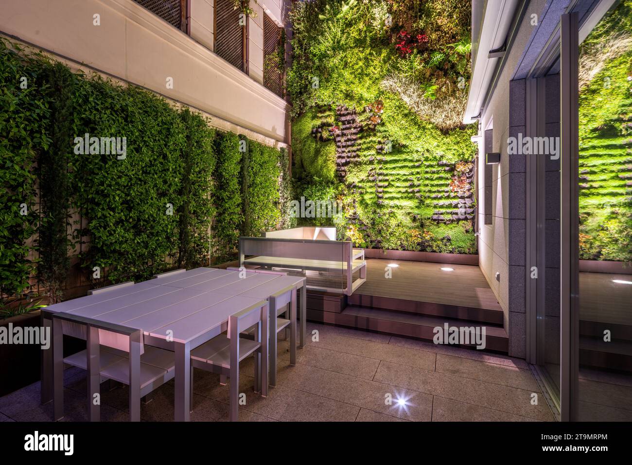 View of Elevatednightscape hi-res stock photography and images - Alamy