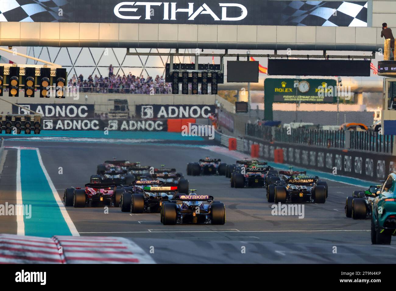 Abu Dhabi, United Arab Emirates. 26th Nov, 2023. Starting grid, F1