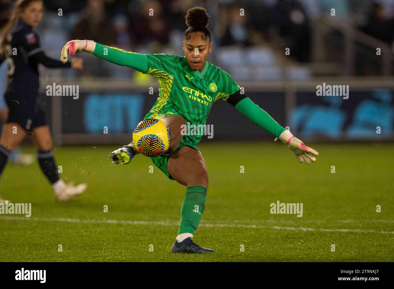 Manchester on Saturday 25th November 2023.Khiara Keating #35 (GK) of Manchester City in action during the Barclays FA Women's Super League match between Manchester City and Tottenham Hotspur at the Joie Stadium, Manchester on Saturday 25th November 2023. (Photo: Mike Morese | MI News) Credit: MI News & Sport /Alamy Live News Stock Photo