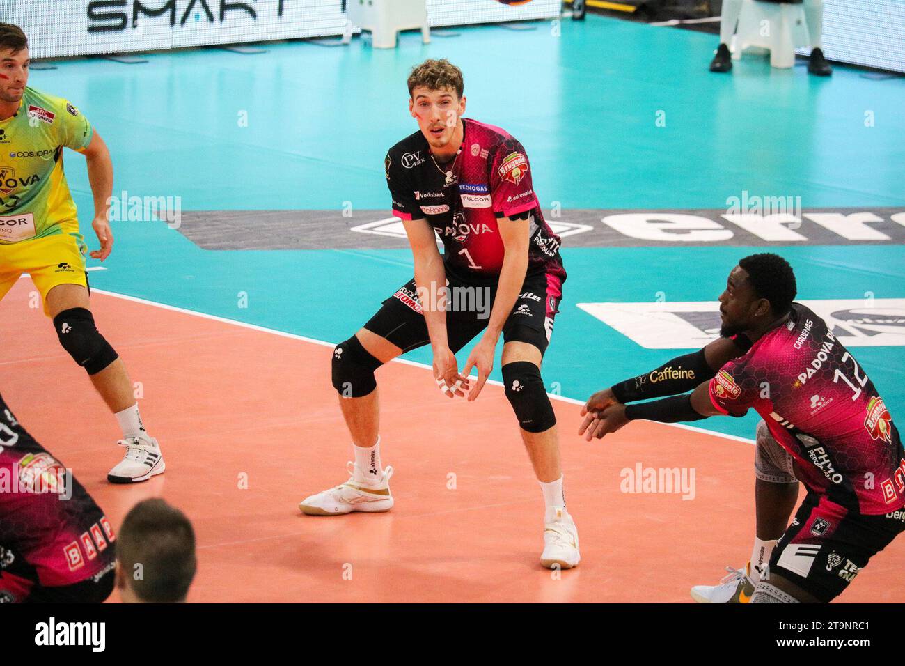 Assessing Julio Cesar's Contribution for QPR and Where His Future Lies, image size:1300x956