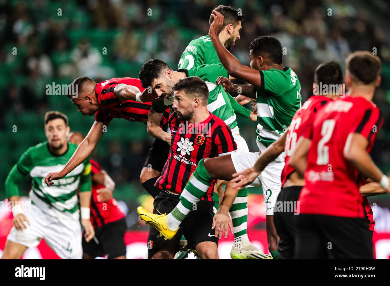 Lisbon, Portugal. 26th Nov, 2023. Lisbon, 11/26/2023 - Today Sporting Clube de Portugal hosted the Dumiense football team, in the 4th Round of the Portuguese Cup at the José Alvalade Stadium. Goal by LUIS NETO (Mario Vasa/Global Imagens) (Mário Vasa/Global Imagens) Credit: Atlantico Press/Alamy Live News Stock Photo