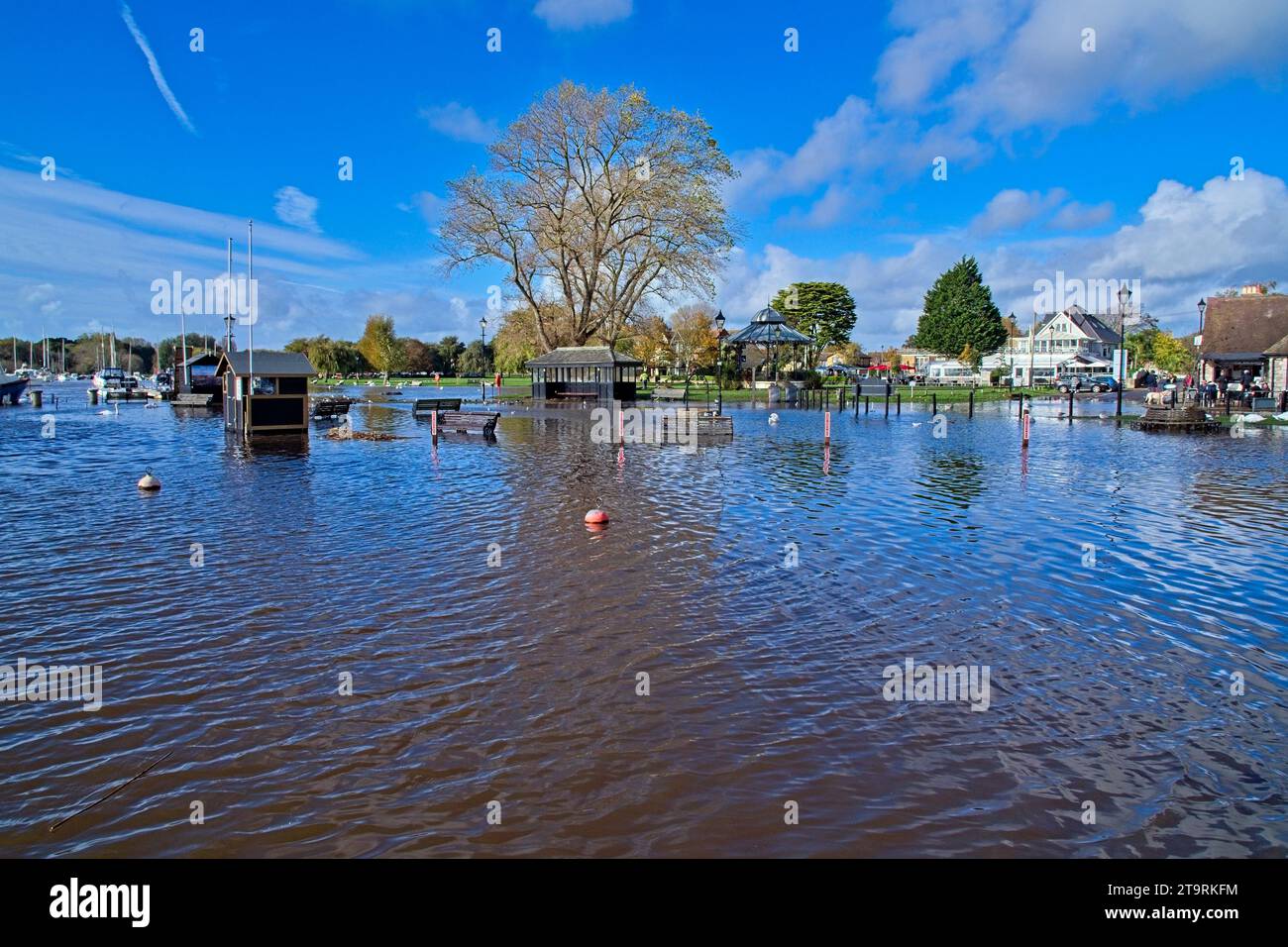 Storm Ciaran Floods Uk 2023 Hi-res Stock Photography And Images - Alamy