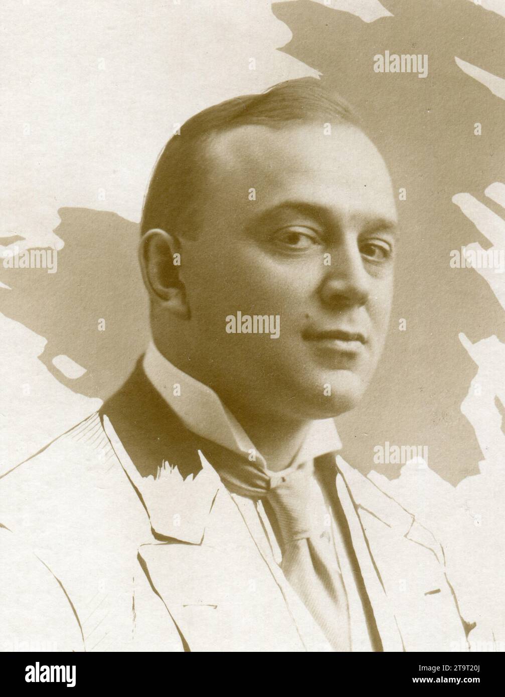 Leonid Vitalyevich Sobinov (Russian: Леонид Витальевич Собинов, 7 June ...
