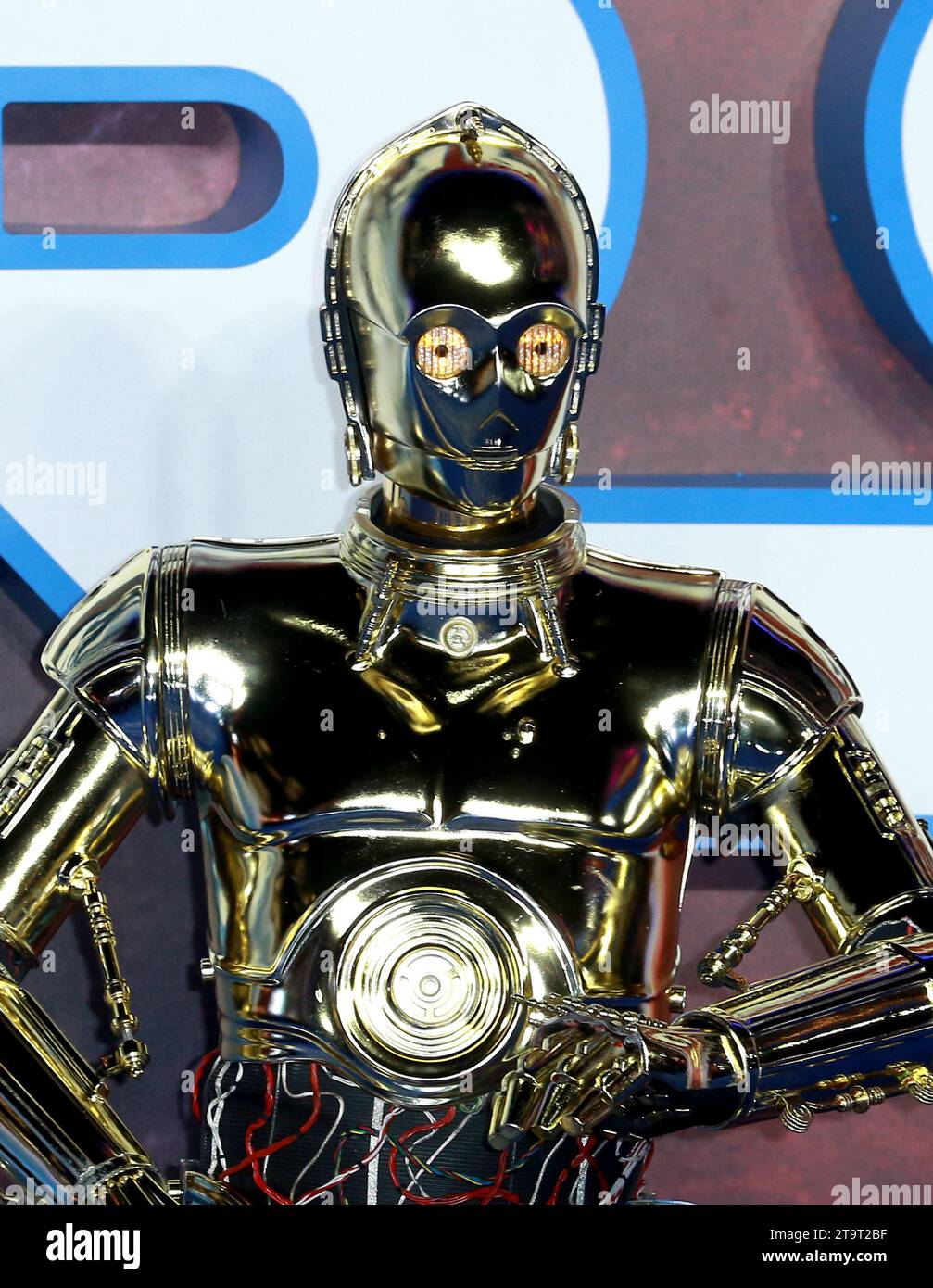 C-3PO attends 'Star Wars: The Rise of Skywalker' European Premiere at Cineworld Leicester Square in London. (Photo by Fred Duval / SOPA Images/Sipa USA) Stock Photo