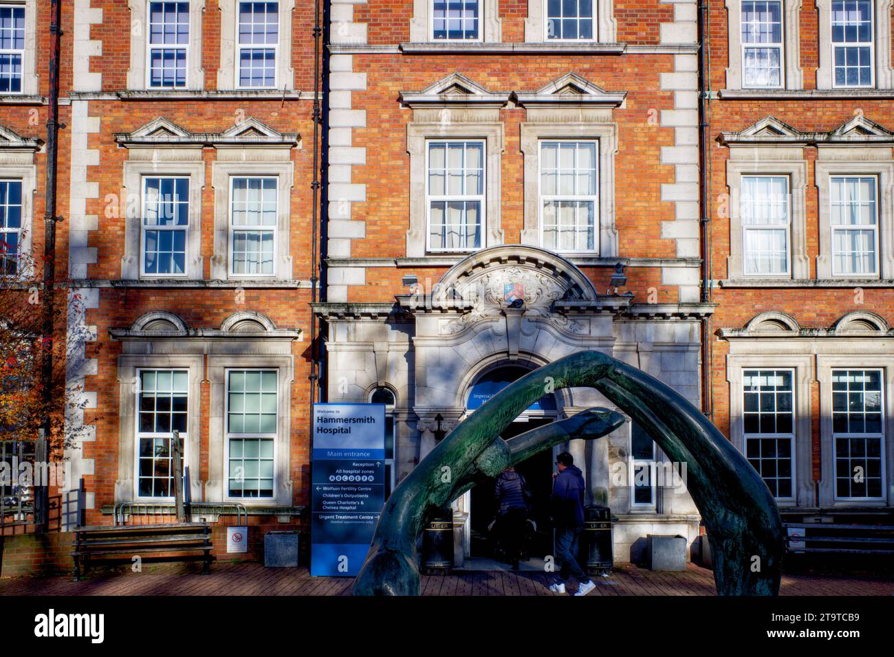 Hammersmith Hospital, Du Cane Road, Borough of Hammersmith & Fulham, London, England, UK Stock Photo