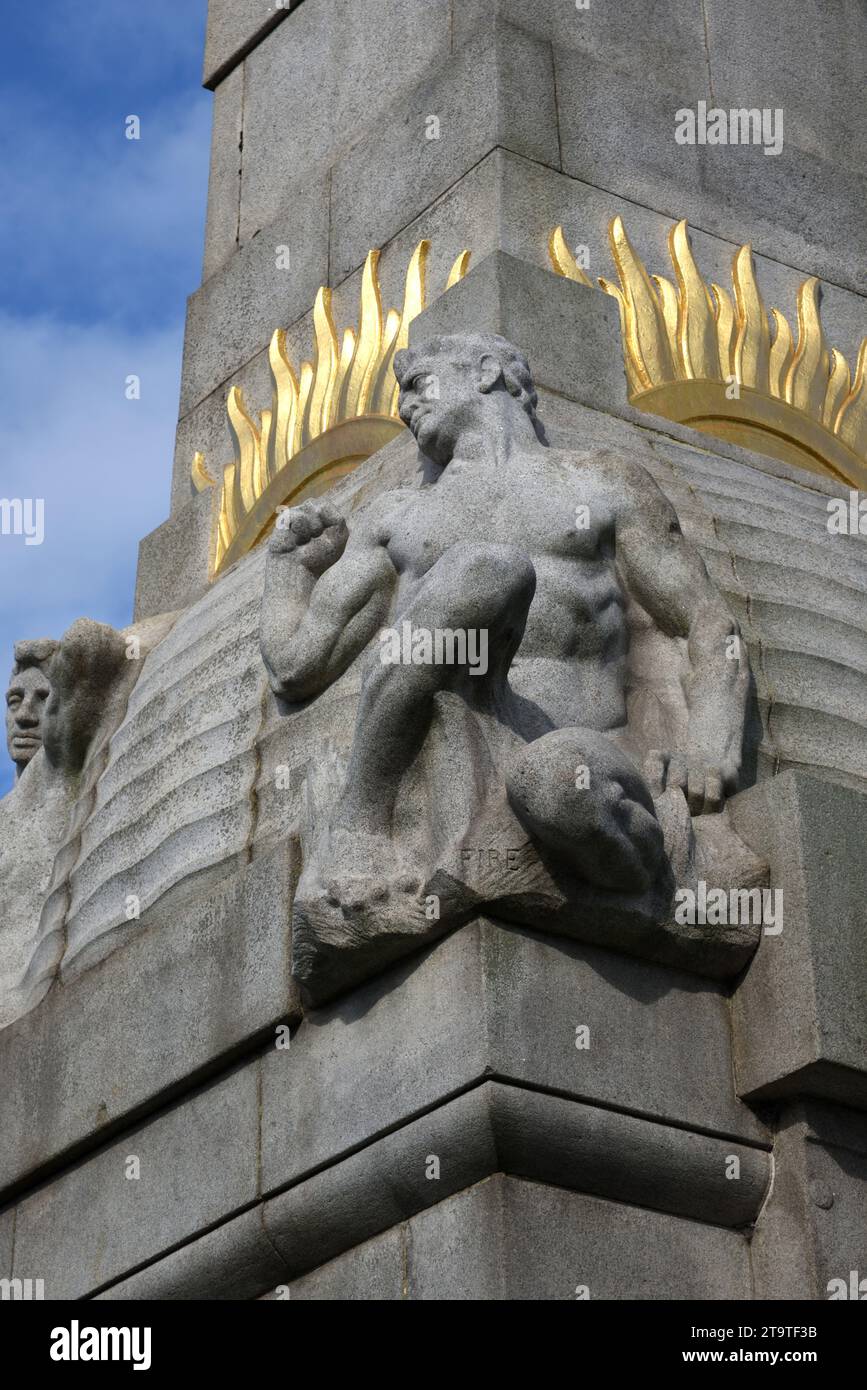 Sculptures of Muscular Man or Working Class Hero, Memorial to Heroes of the Marine Engine Room, aka Titanic Monument or Memorial (1916) Liverpool Stock Photo