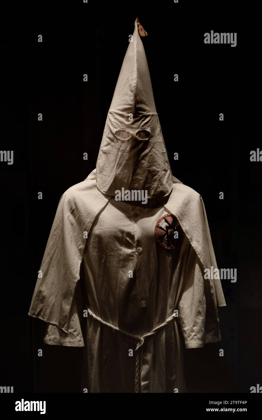 Klu Klux Klan Outfit, Uniform, Tunic, Robes, Clothes, Clothing, Costume and Pointed Hood Known as a Capirote c1920 Stock Photo