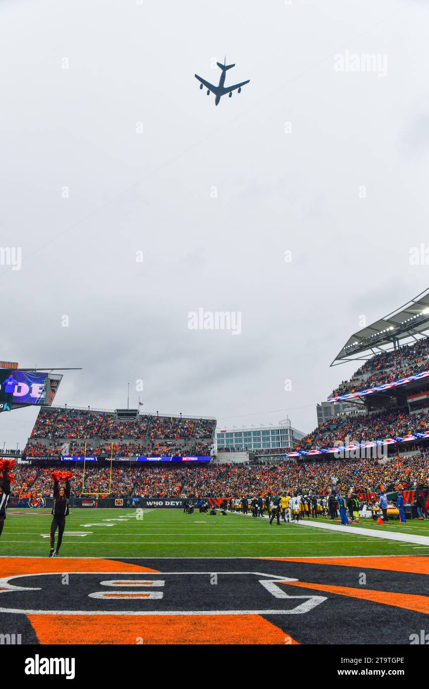 Cincinnati, Ohio, USA. 26th Nov, 2023. November 26th, 2023 a plane in