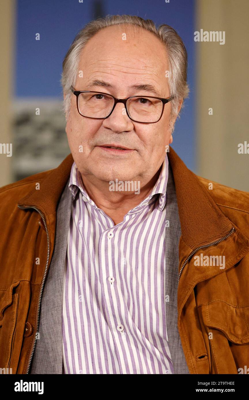 Hartmut Volle beim Fototermin zur 7. Staffel der ARD TV Serie