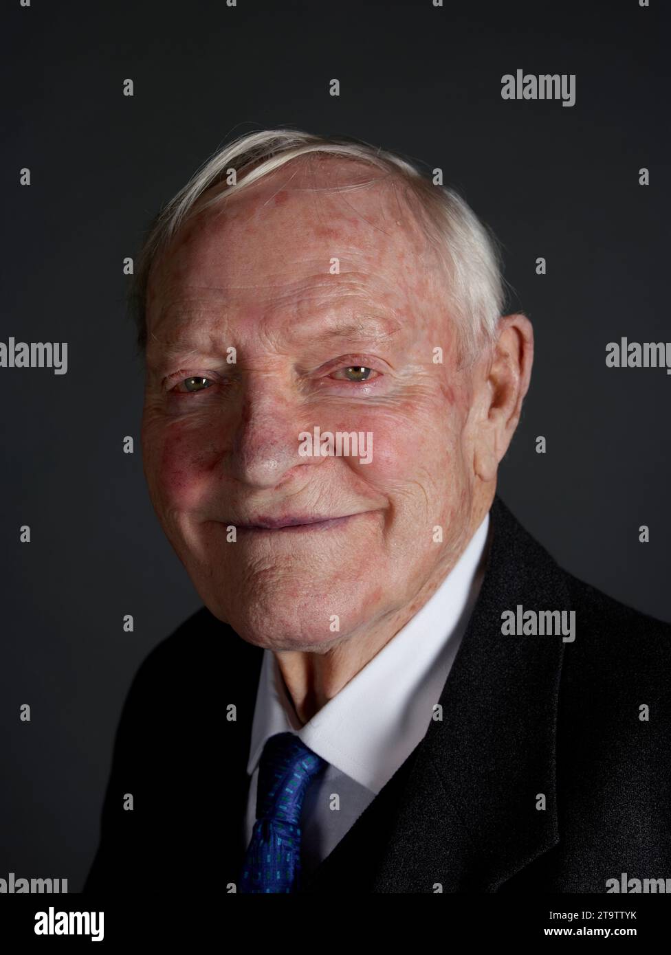 Julian Glover at The Oldie of the Year 2023, 23-11-23 Stock Photo