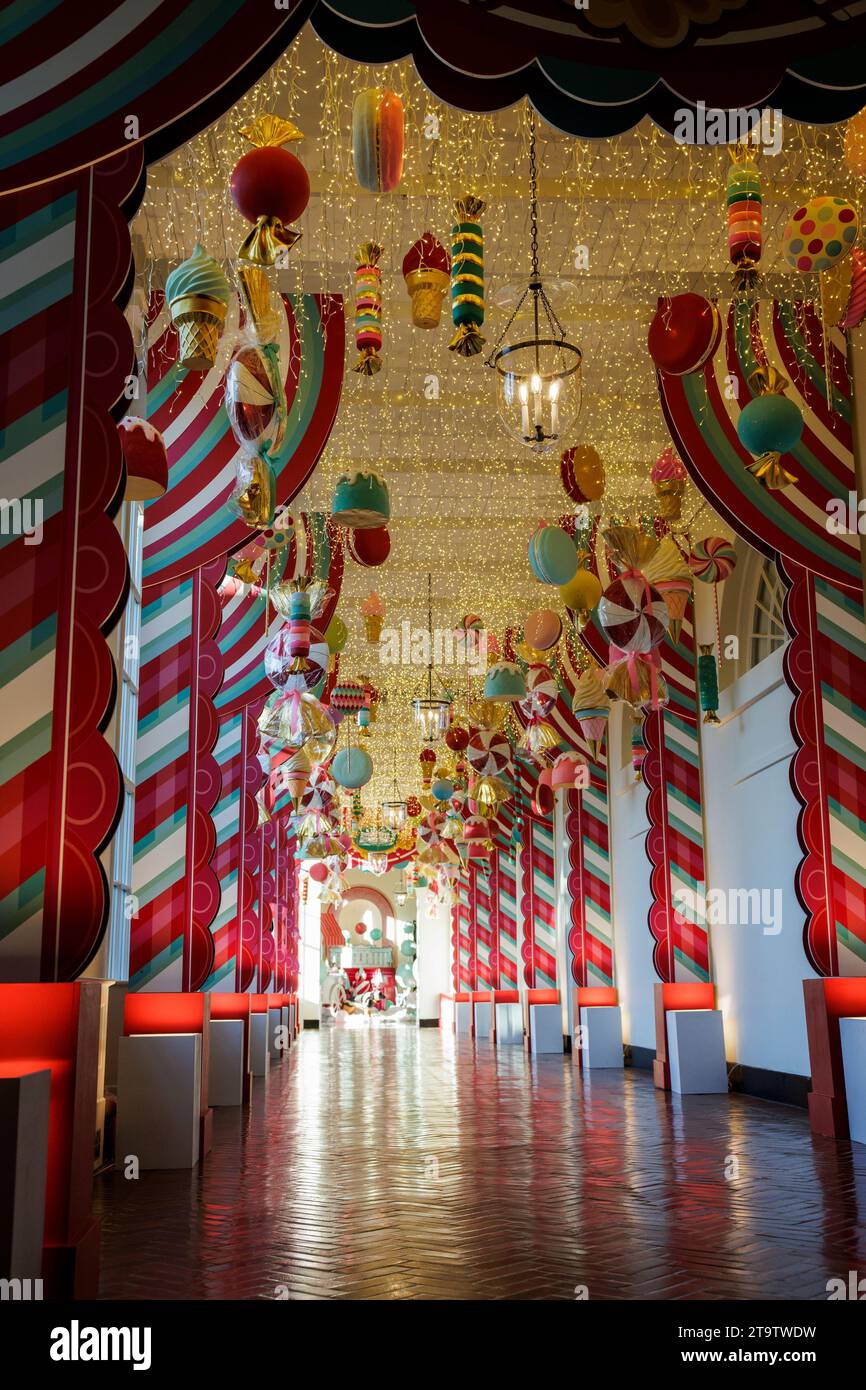 Washington, United States. 27th Nov, 2023. Holiday decorations along the corridor next to the Jacqueline Kennedy Garden in the East Wing of the White House on November 27, 2023 in Washington, DC The White House unveiled the 2023 holiday decorations that were inspired by how children experience the “Magic, Wonder, and Joy” of the holidays. (Photo by Samuel Corum/Sipa USA) Credit: Sipa USA/Alamy Live News Stock Photo