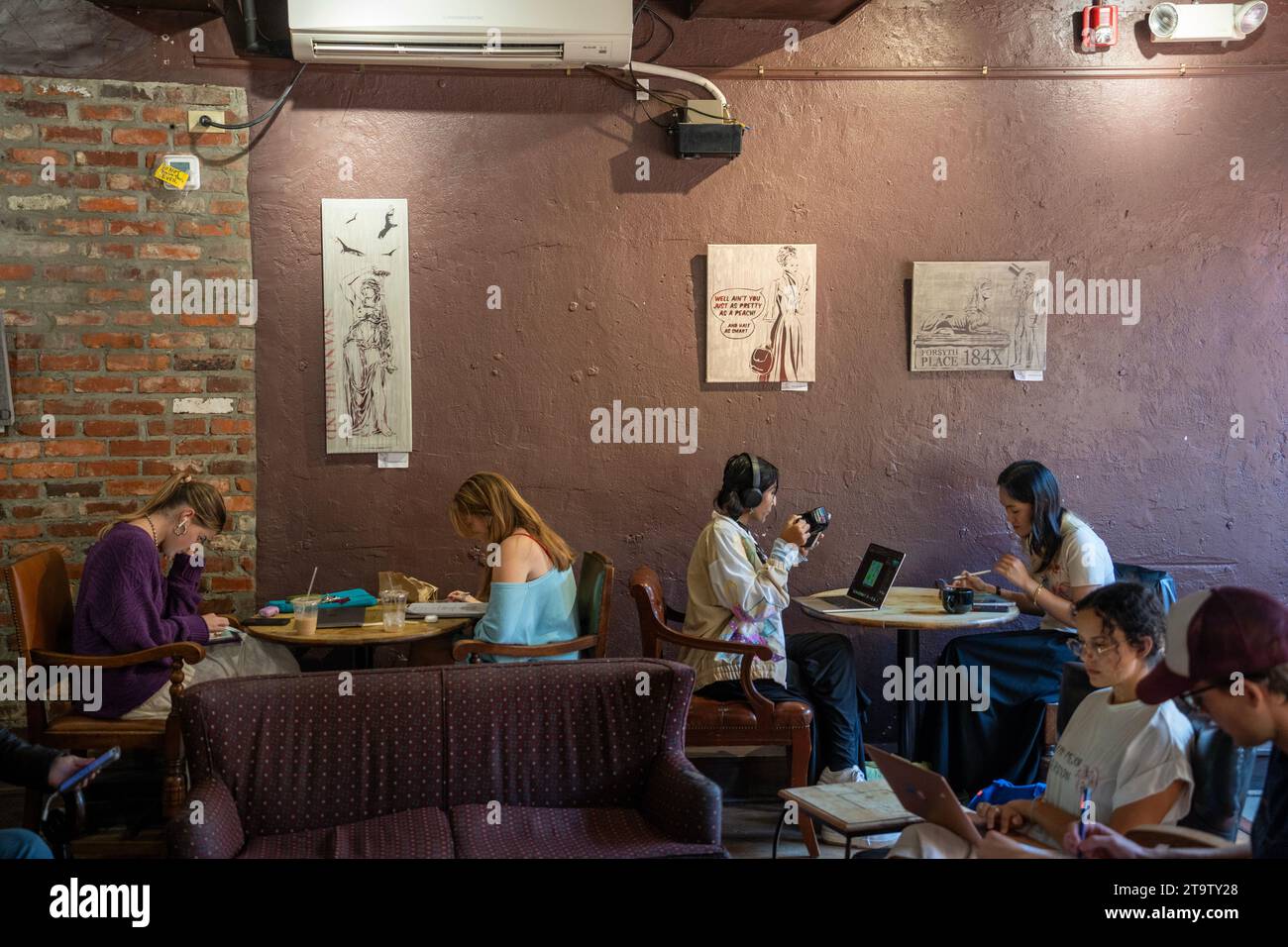 Gallery espresso the oldest coffee shop in Savannah Stock Photo