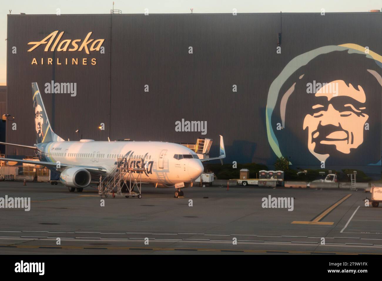 An Alaska Airlines Boeing 737 parked outside a maintenance hangar at ...