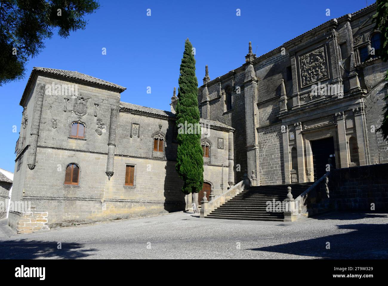 Baeza, Casas Consistoriales Altas (renaissance, 16th century) left and Cathedral (renaissance, 14-16th century). Jaén, Andalusia, Spain. Stock Photo