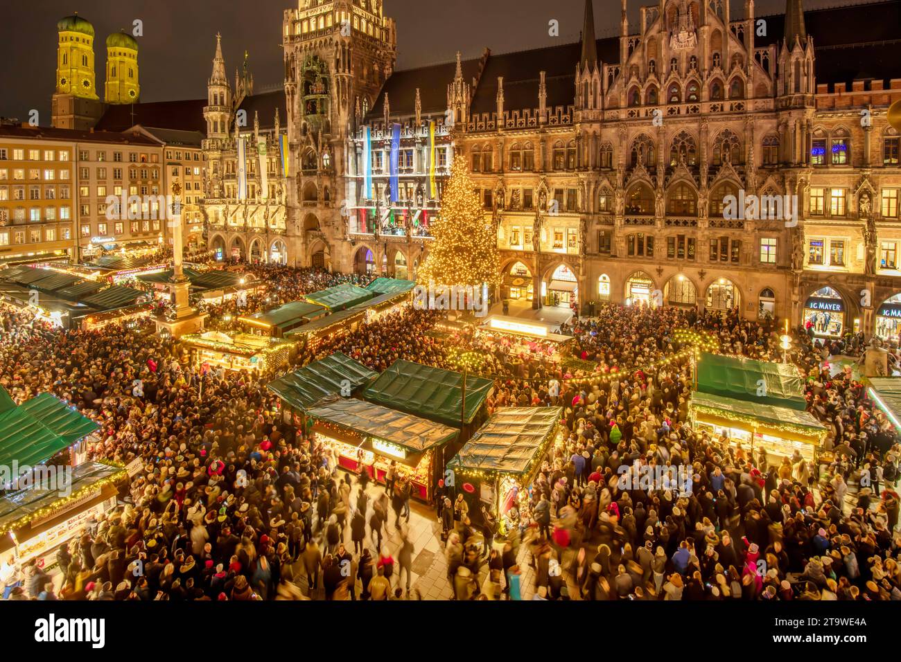 Er ffnung Des M nchner Christkindlmarkt Auf Dem Marienplatz 27 