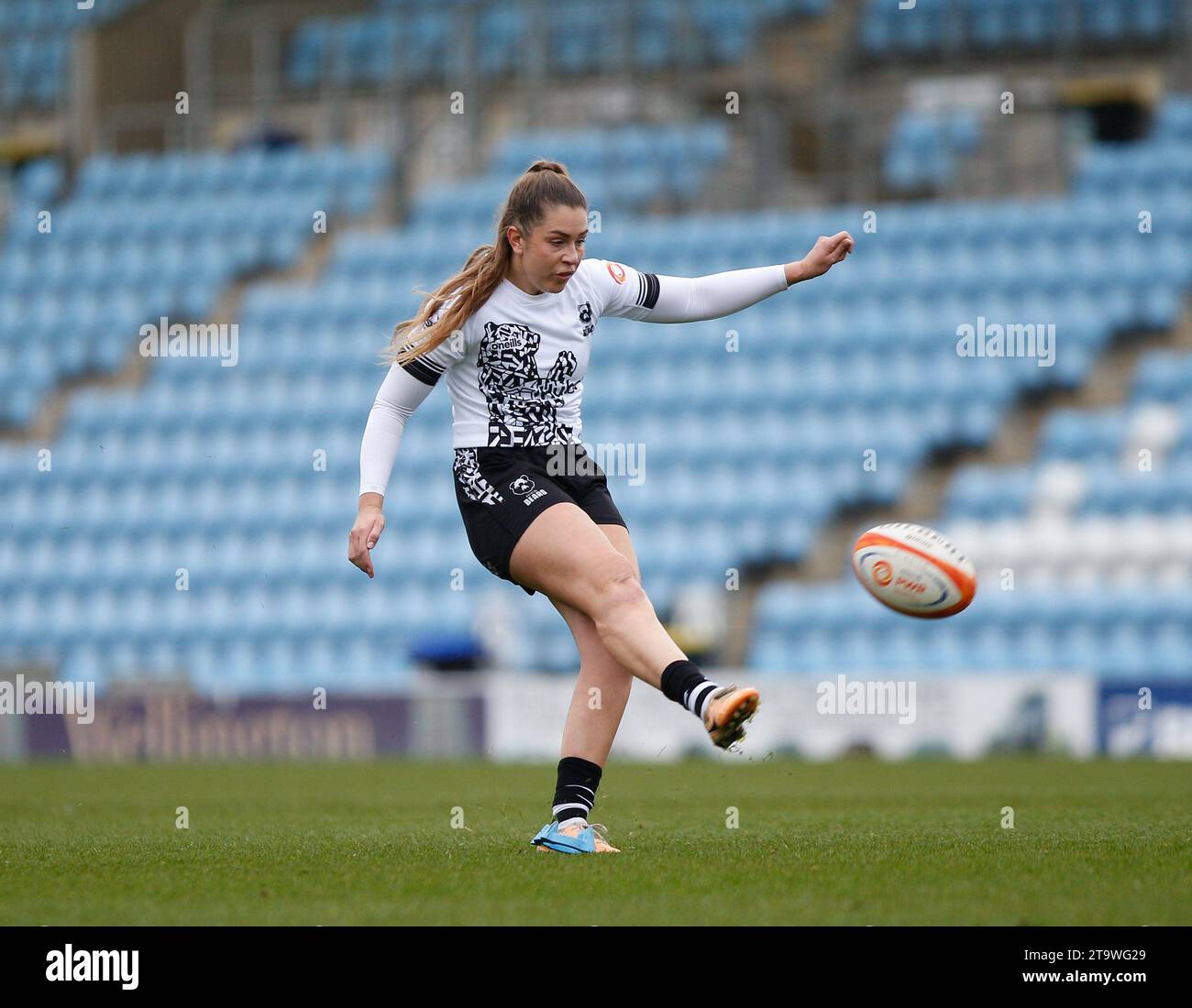 Bristol bears women hi res stock photography and images Alamy