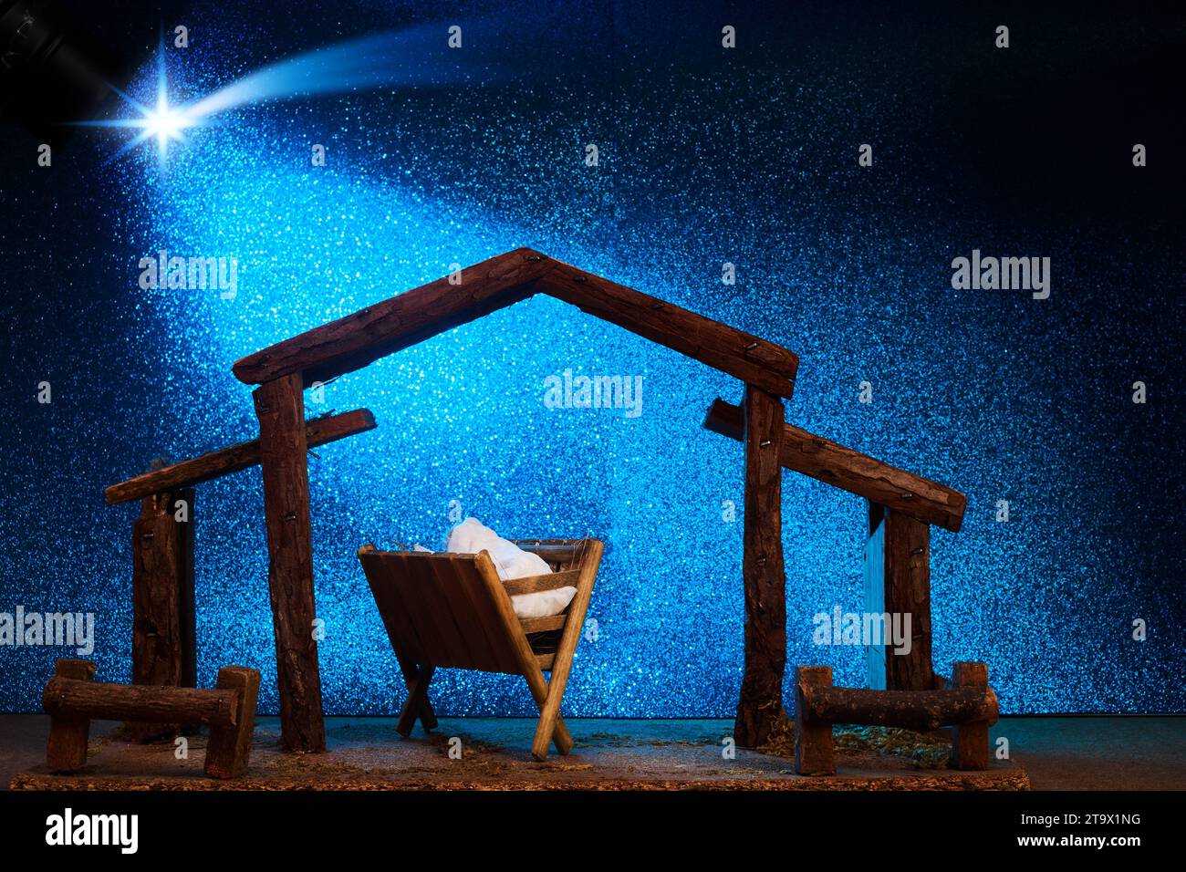 Christmas Nativity Scene of baby Jesus in the manger Stock Photo Alamy