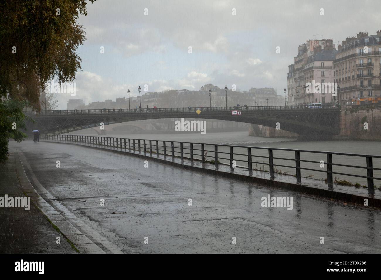 Voie Georges Pompidouand Pont d'Arcole, Paris, France. Stock Photo