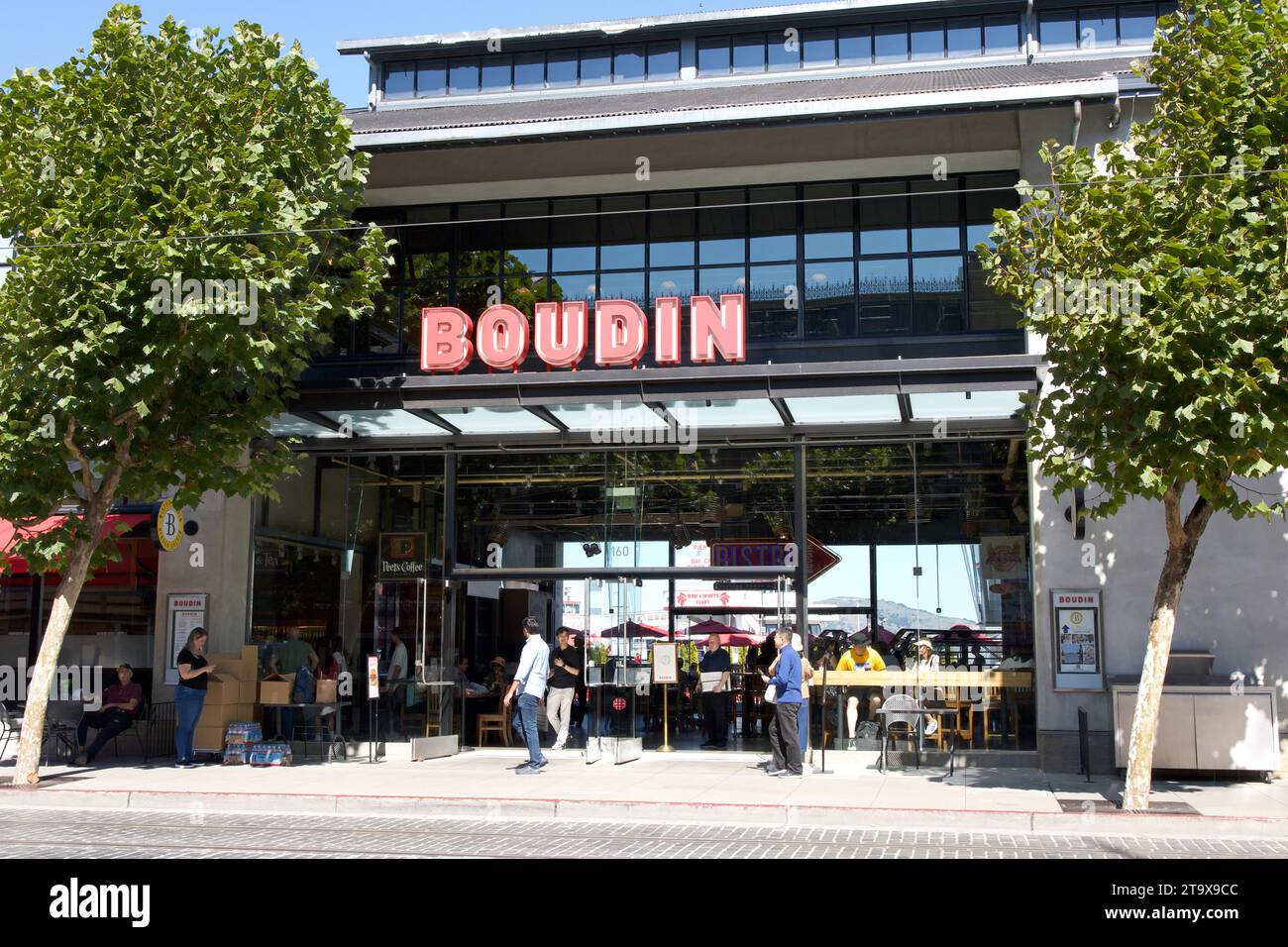 San Francisco, CA - Oct 4, 2023: Boudin restaurant at Fisherman's Wharf. A bakery known for its sourdough bread and recognized as the oldest continual Stock Photo