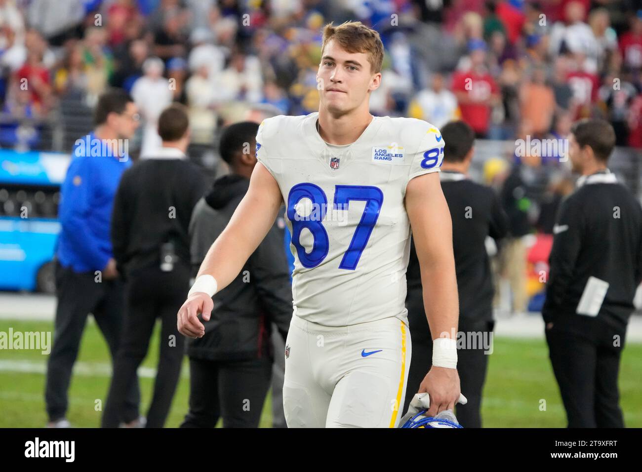 Los Angeles Rams tight end Davis Allen (87) leaves the field after an ...