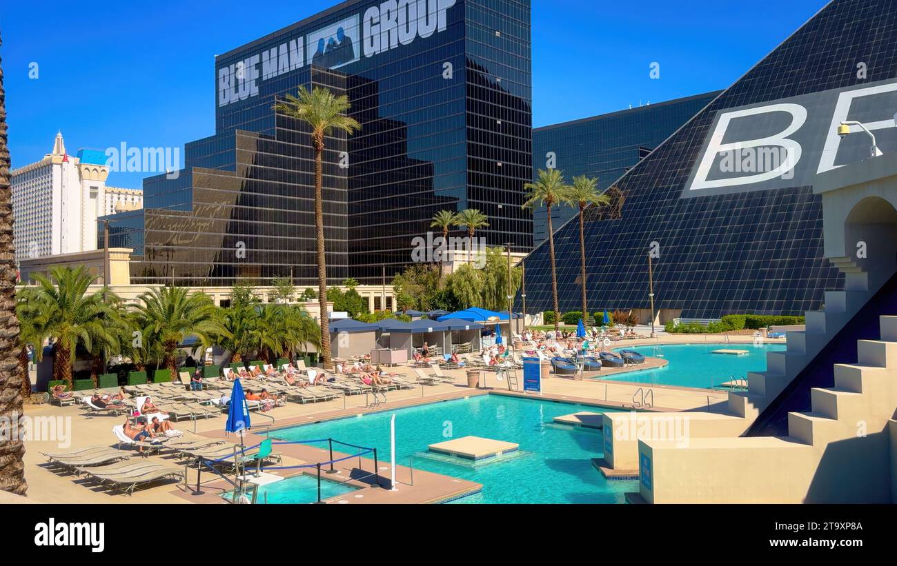 The pool and spa area at the Luxor Hotel Las Vegas LAS VEGAS, UNITED