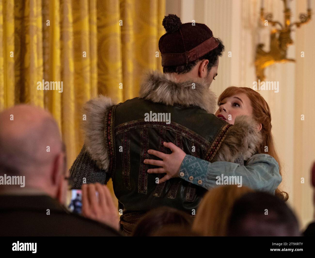 November 27, 2023, Washington, District of Columbia, USA: At a special performance for military families at the White House, Frozen North American tour cast members LAUREN NICOLE CHAPMAN (Anna) and DOMINIC DORSET (Kristoff) sing 'What Do You Know About Love? (Credit Image: © Sue Dorfman/ZUMA Press Wire) EDITORIAL USAGE ONLY! Not for Commercial USAGE! Stock Photo