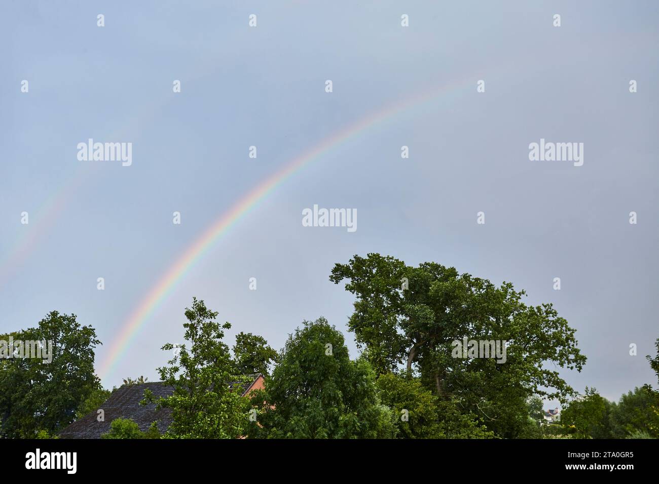 Regenbogen über Lippstadt Overhagen - Stock Photo
