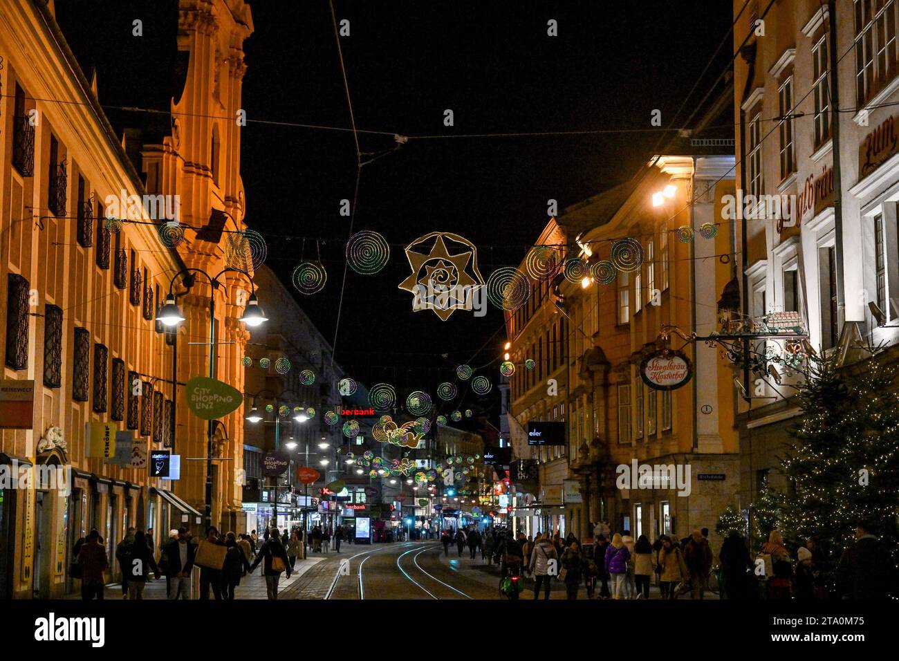 Linz, austria, shopping hi-res stock photography and images - Page 2 - Alamy