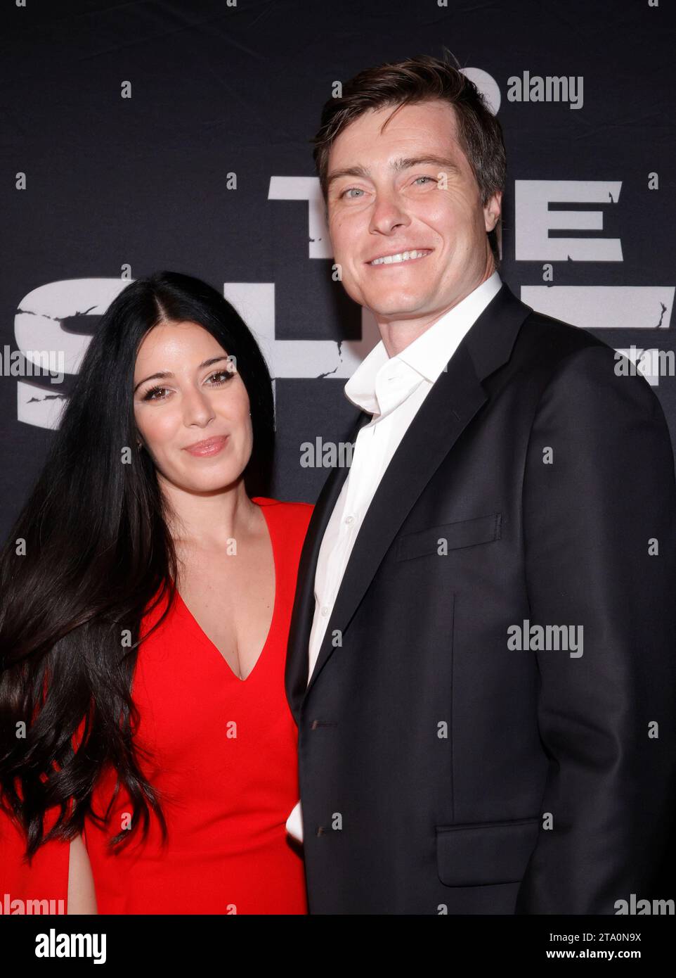 Los Angeles, Ca. 27th Nov, 2023. Elizabeth Tabish at The Los Angeles