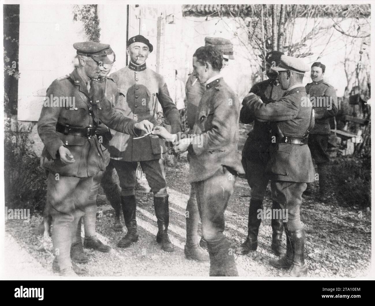 WW1 World War I - British, Italian and French officers in a village just behind the lines, Italy Stock Photo