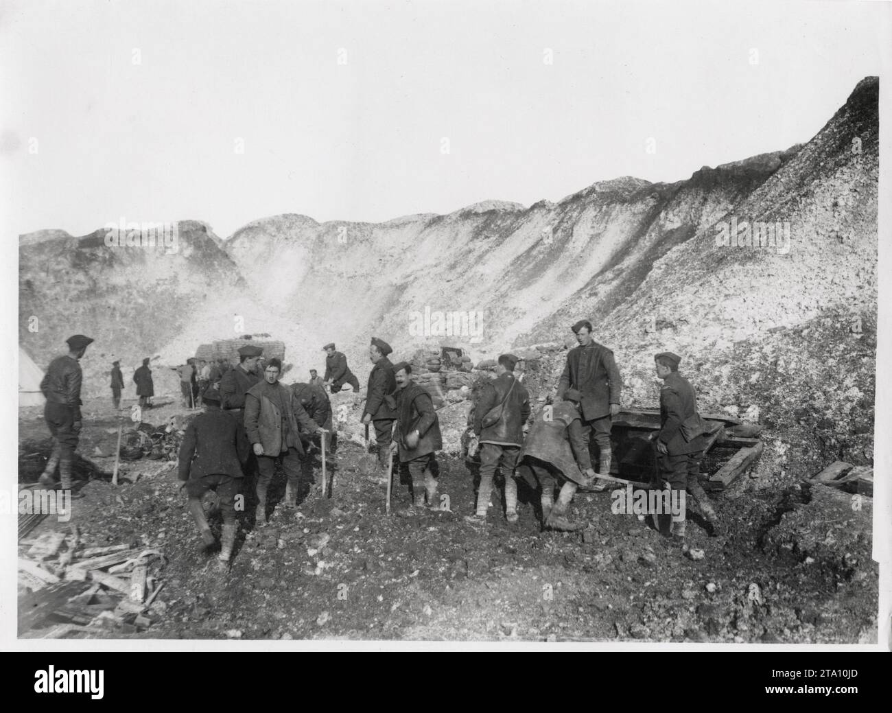 WW1 World War I - British working parties in a mine Stock Photo