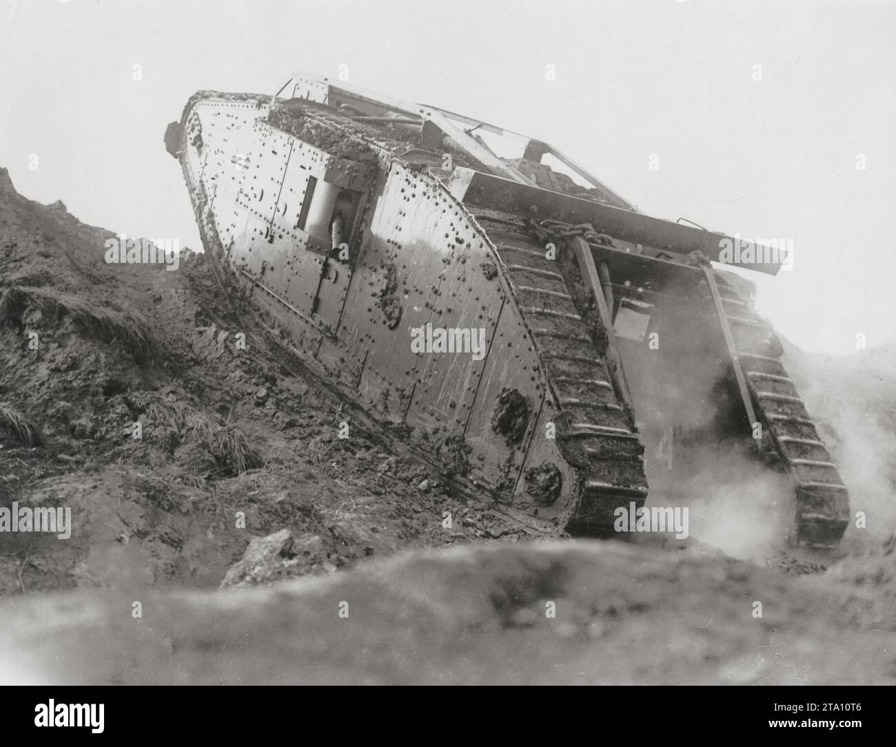 WW1 World War I - A British tank in action Stock Photo