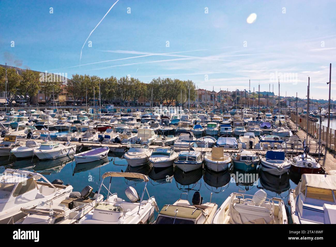 série de photographies sur le petit port de pêche de l’Estaque, un quartier du nord de Marseille Stock Photo