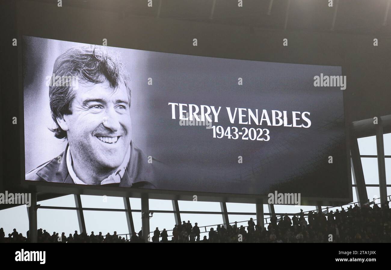 Tottenham Hotspur & Aston Villa hold a minutes silence in memory of Former football manager & player Terry Venables - Tottenham Hotspur v Aston Villa, Premier League, Tottenham Hotspur Stadium, London, UK - 26th November 2023.. Editorial Use Only - DataCo restrictions apply Stock Photo