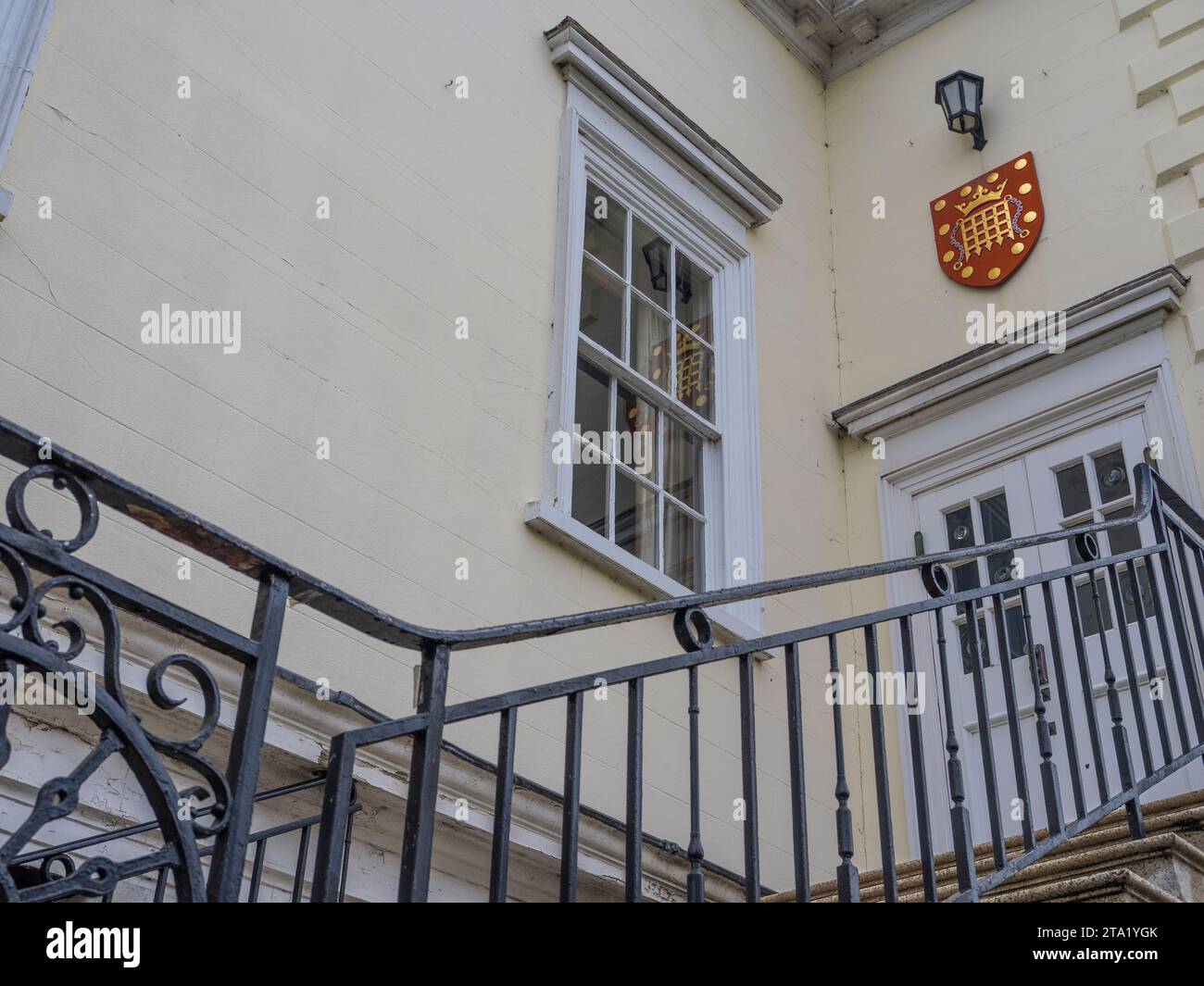 Wallingford Coat of Arms, Wallingford Town Hall, Wallingford, Oxfordshire, England, UK, GB Stock