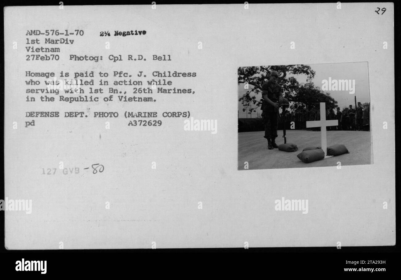 1970-vietnam-war-ceremony-hi-res-stock-photography-and-images-alamy