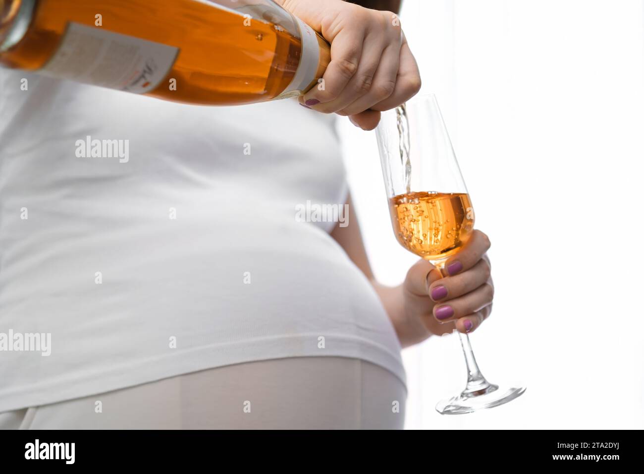 Drinking Alcohol During Pregnancy: Is It Safe? What Are the ... - WebMD