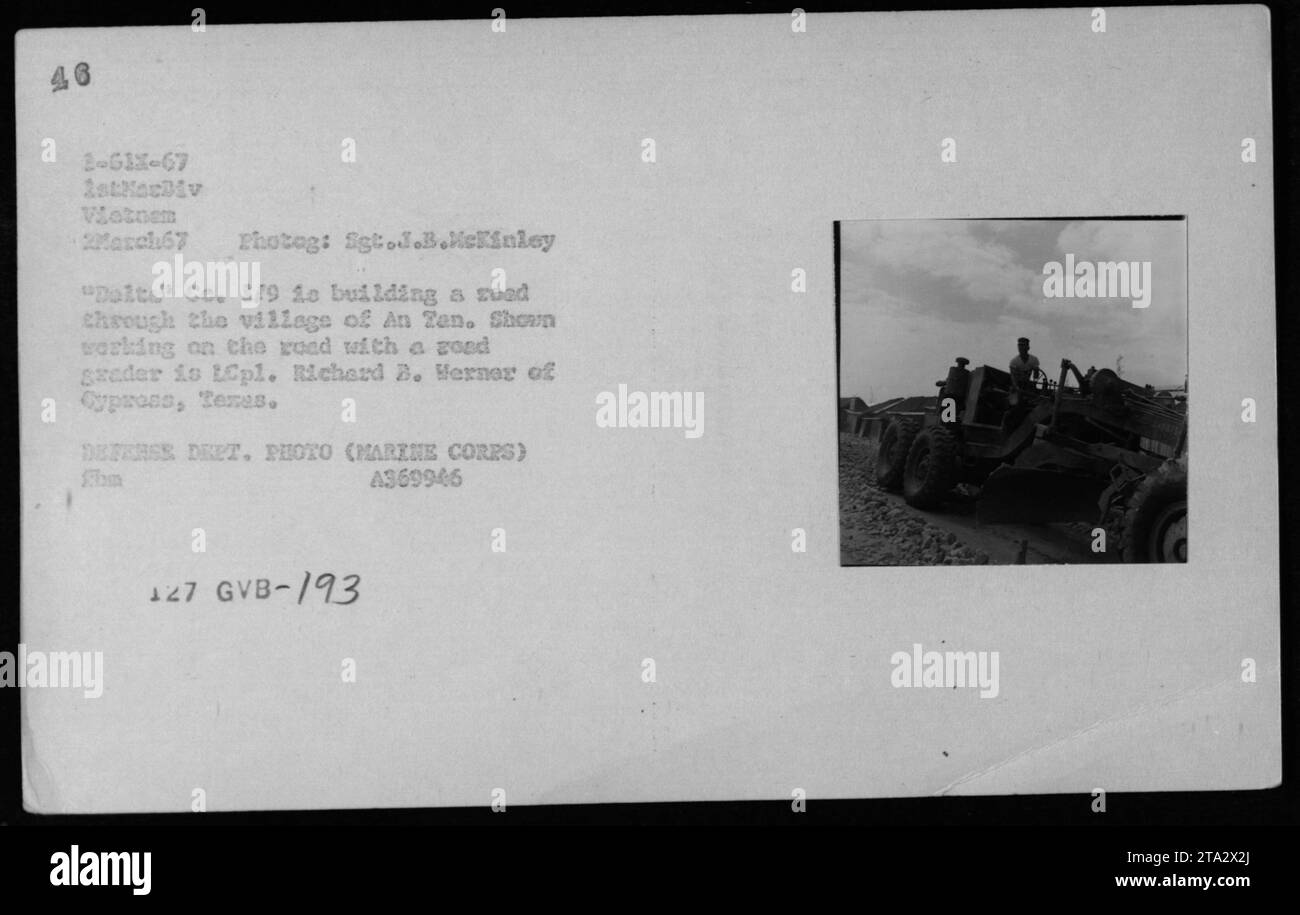 Delta co 2nd battalion Black and White Stock Photos & Images Alamy