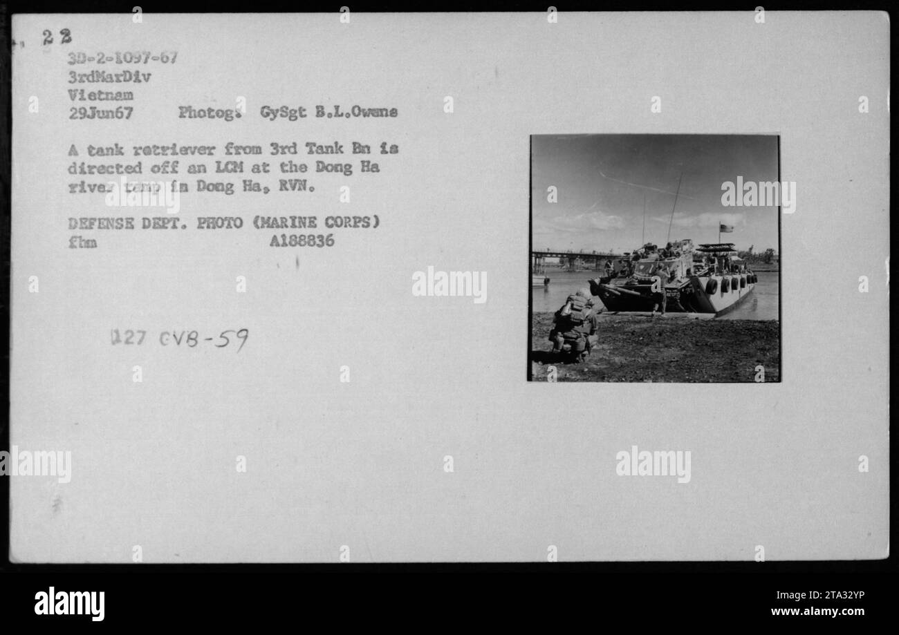 Dong ha river ramp hires stock photography and images Alamy