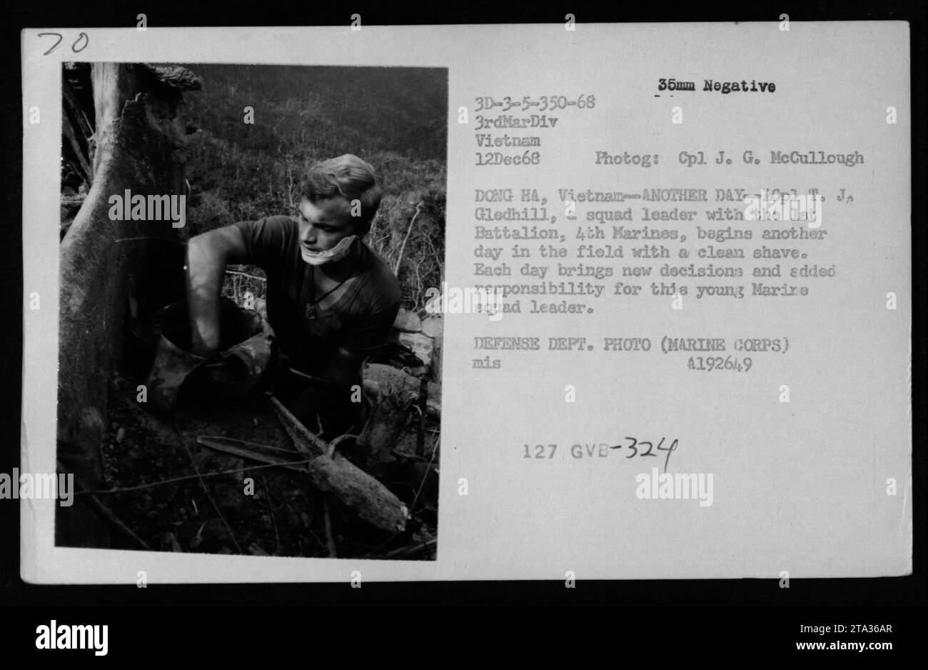 Caption LCpl T. J. Gledhill, a squad leader with the 1st Battalion, 4th Marines, starting his