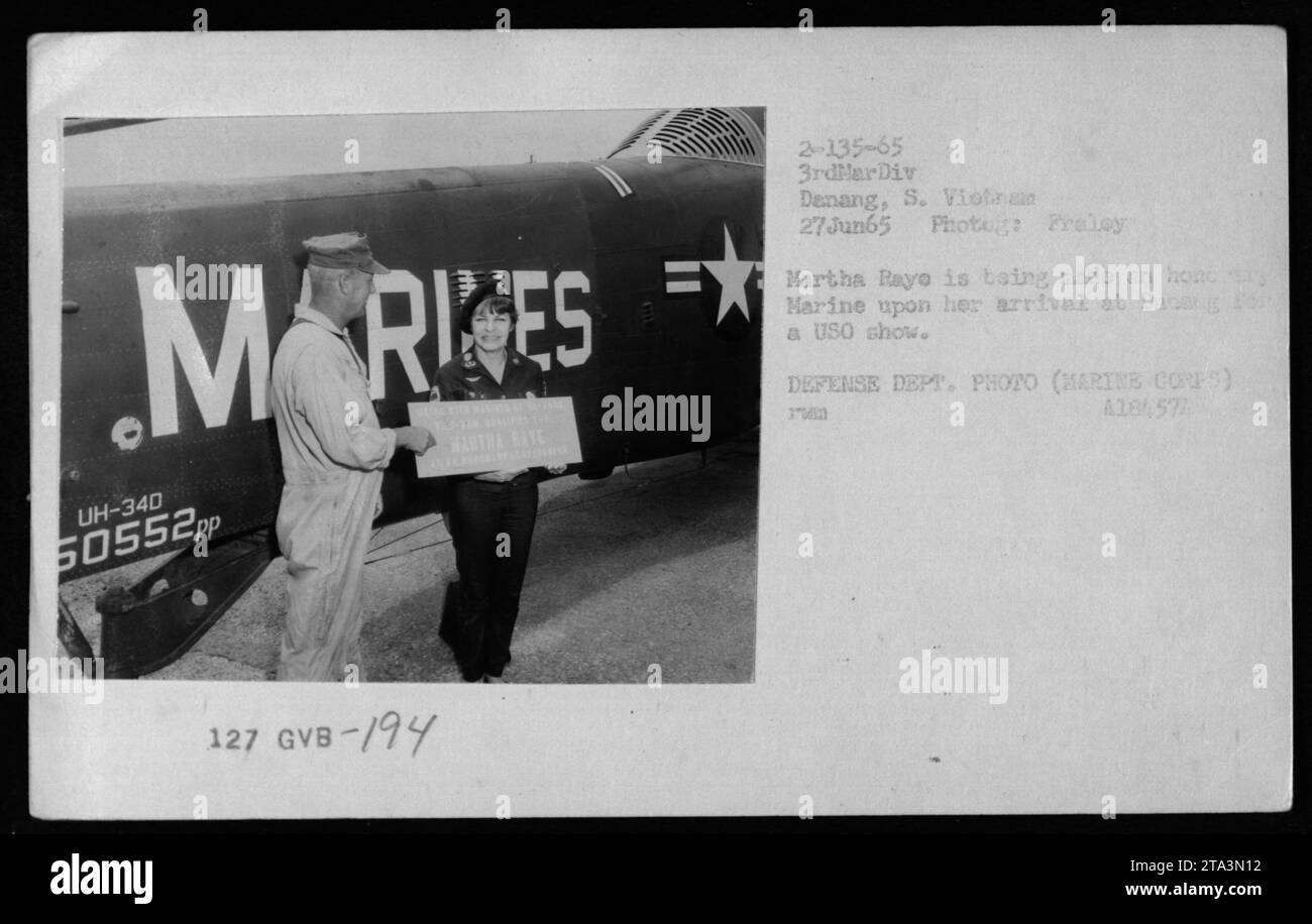 Uso show Black and White Stock Photos & Images Alamy