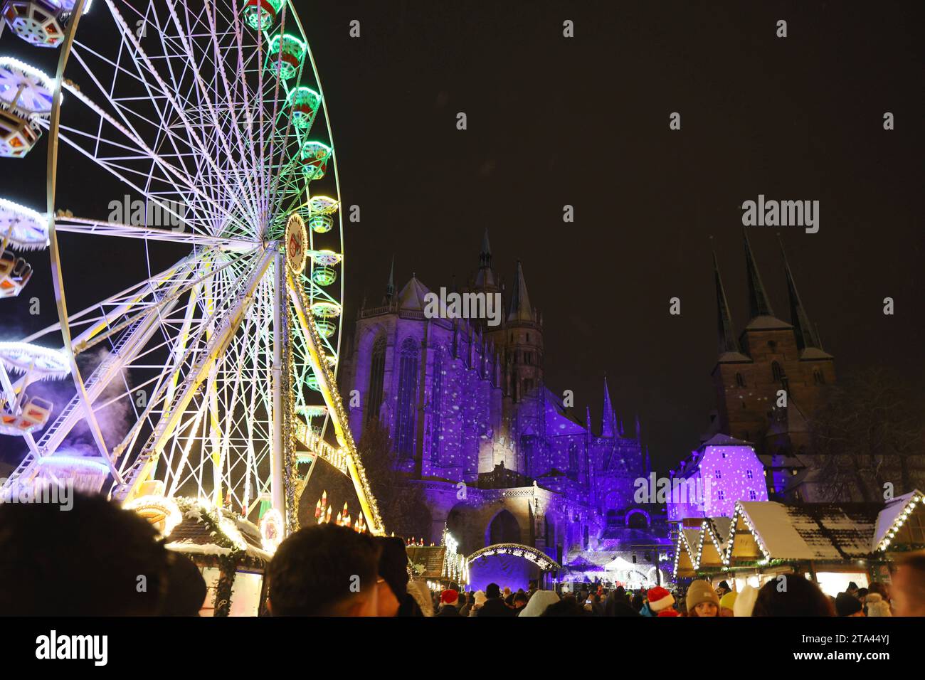 Weihnachtsmarkt Erfurt 28.11.2023, Erfurt, Eroeffnung des 173