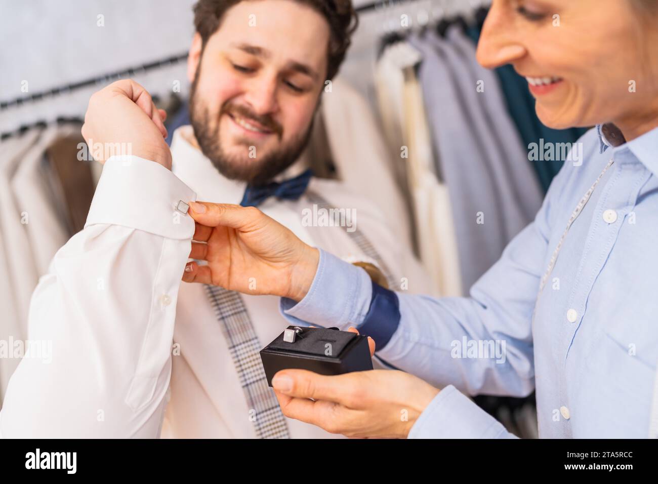 Tailor client hi-res stock photography and images - Alamy
