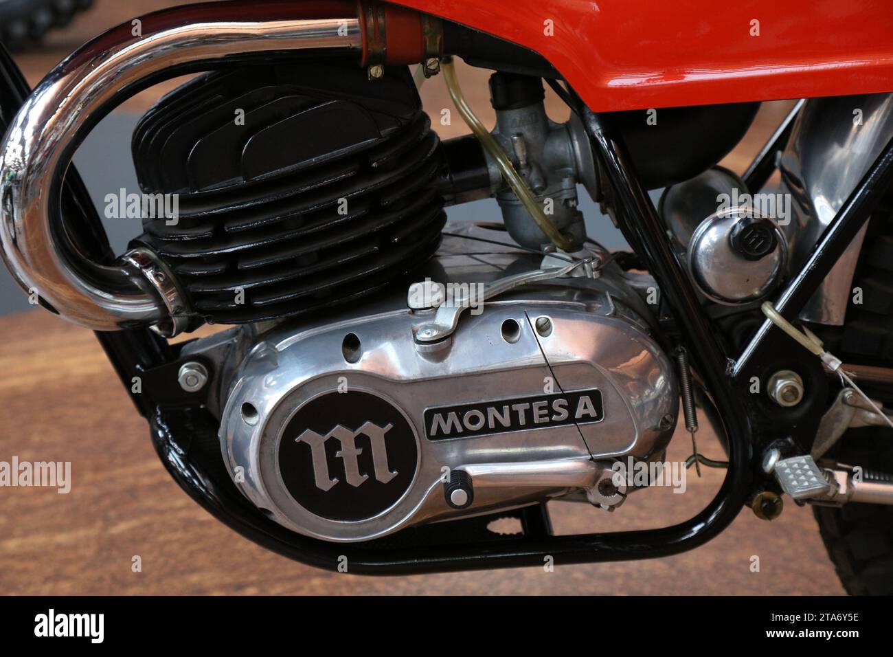 CATALONIA, SPAIN - OCTOBER 6, 2021: Close-up of the engine of Montesa historic collectible motorcycle made in Barcelona, Spain. Stock Photo